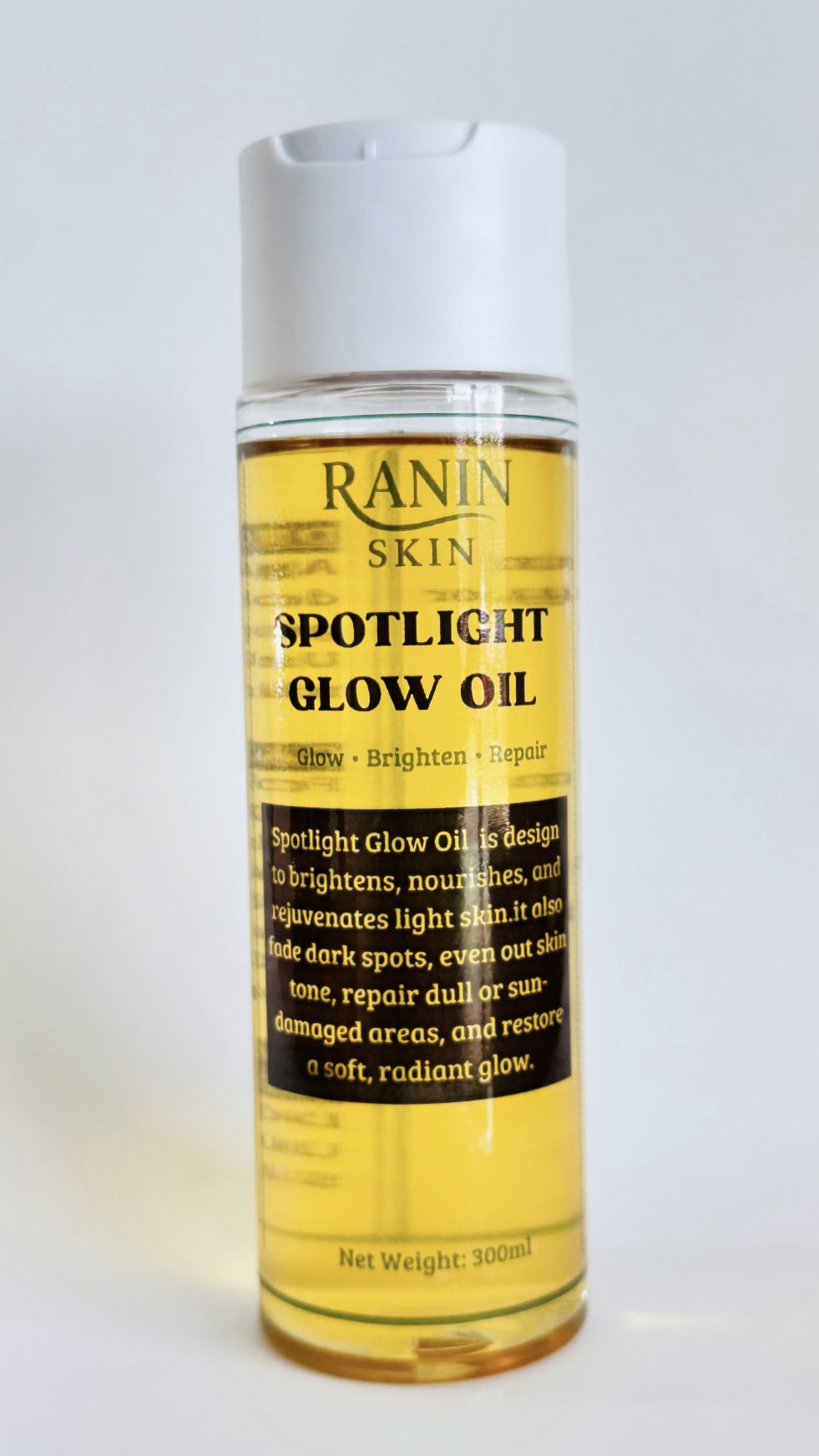 SPOTLIGHT GLOW OIL